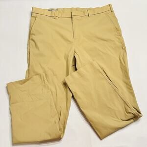 Perry Ellis Premium Men’s 40x30 Stretch Performance Chino Pant (A0132)